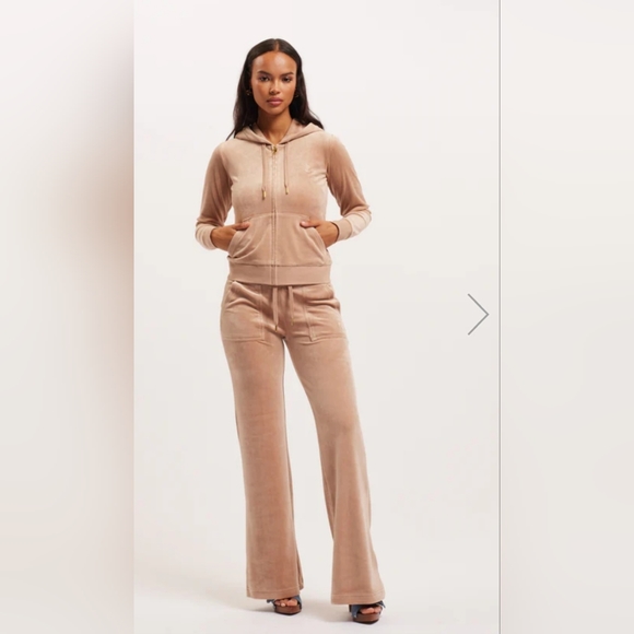 RAMPAGE CLOTHING COMPANY - Picture 14 of 16